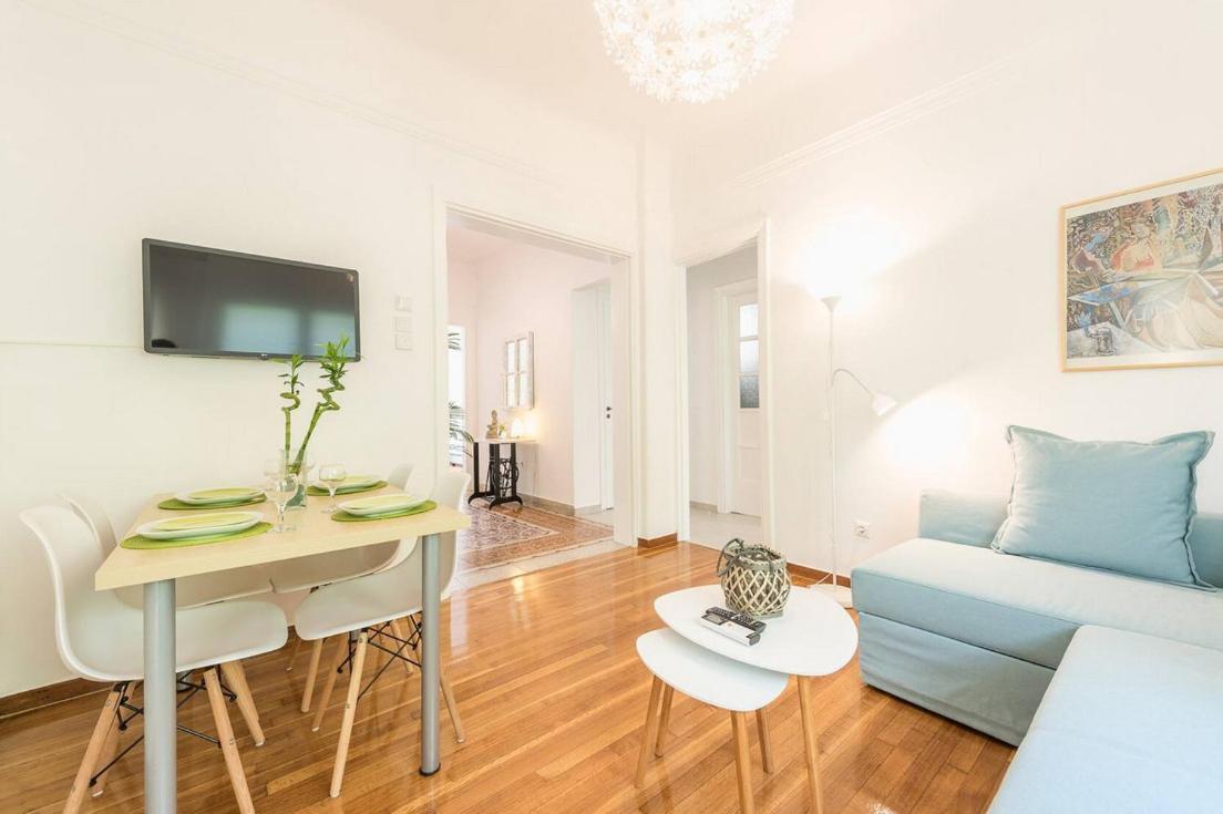 Appartement Casa Pamisou Near Attiki Metro Station à Athènes Extérieur photo