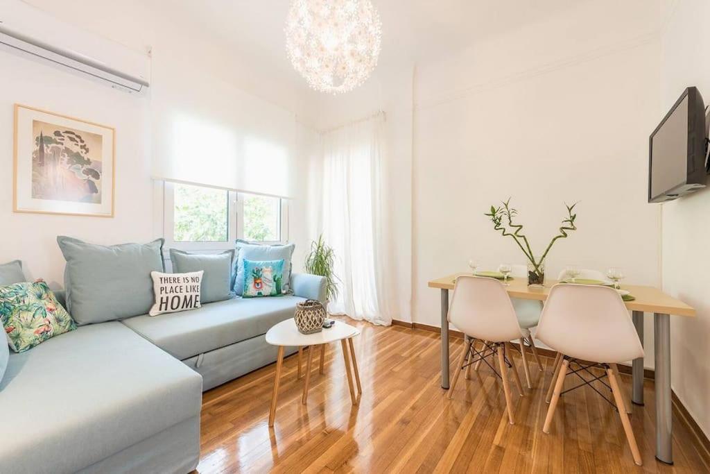 Appartement Casa Pamisou Near Attiki Metro Station à Athènes Extérieur photo